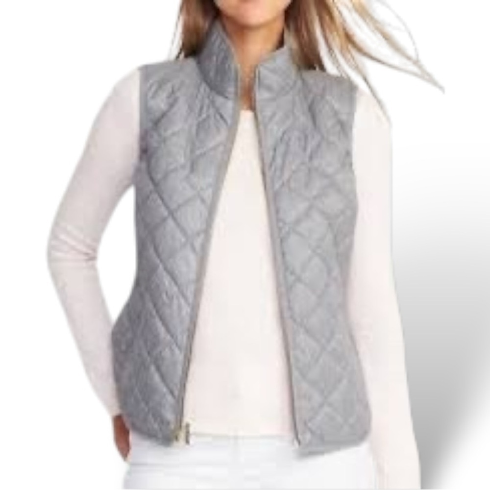 Old Navy Size Medium Heather Gray Quilted Lightweight Zippered Vest w/Pockets